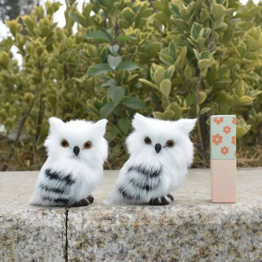 Simulation Owl Model - White & Black Furry Handicraft for Decor - Kawaiioo